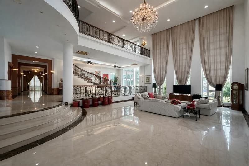 Taman Stulang Laut untuk Untuk Dijual - RM 8,300,000, Mac 2026 - Living Room - PropertyGuru.com.my