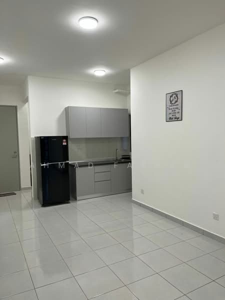 Residensi Emas untuk Untuk Disewa - RM 1,400 /bulan, Mac 2026 - Kitchen - PropertyGuru.com.my