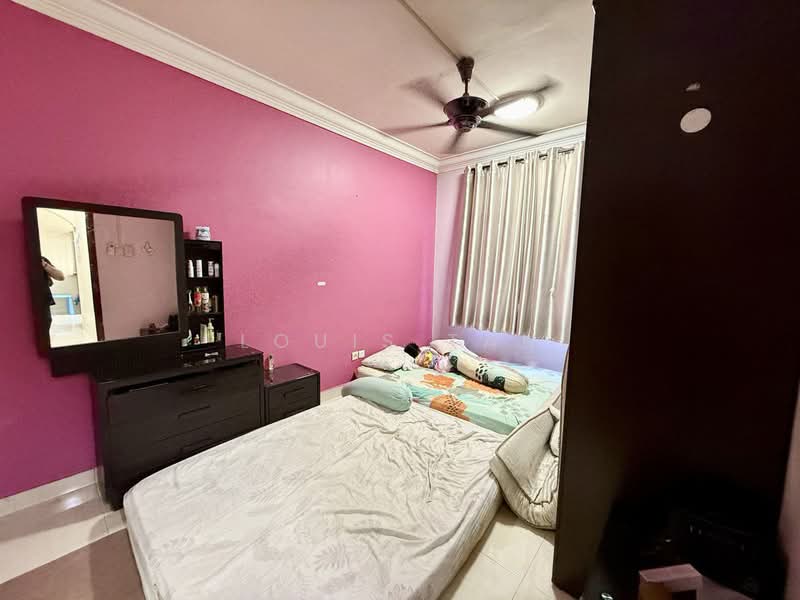 Apartment for Sale at Kipark Apartment - Louis Tan - Bedroom - PropertyGuru.com.my