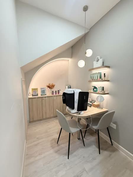 Shop for Rent in Taman Mount Austin (Tebrau) - Fong Lik - Interior - PropertyGuru.com.my