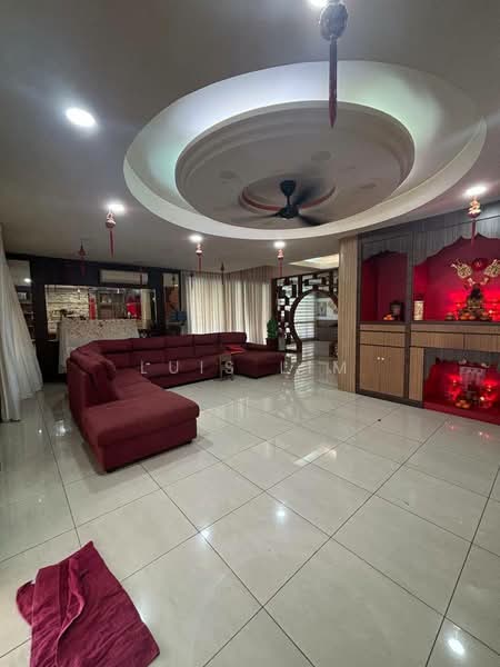 Cluster House for Sale in Taman Sutera Utama (Skudai) - Luis Lim - Living Room - PropertyGuru.com.my