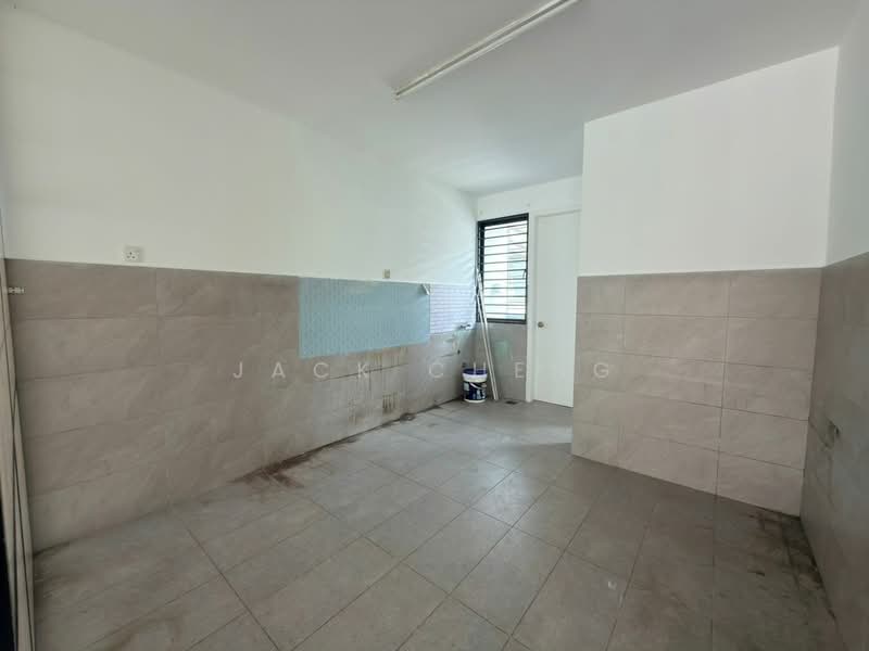 2-storey Terraced House for Sale in Bandar Country Homes (Rawang) - Jack Cheng - Kitchen - PropertyGuru.com.my