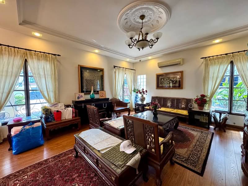 Semi-Detached House for Sale in Setia Alam (Selangor) - Khairul Syafiq - Living Room - PropertyGuru.com.my
