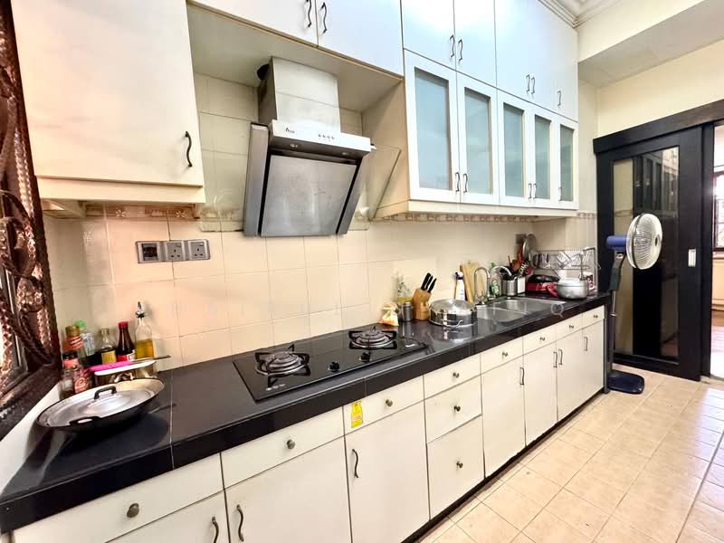 Semi-Detached House for Sale in Setia Alam (Selangor) - Khairul Syafiq - Kitchen - PropertyGuru.com.my