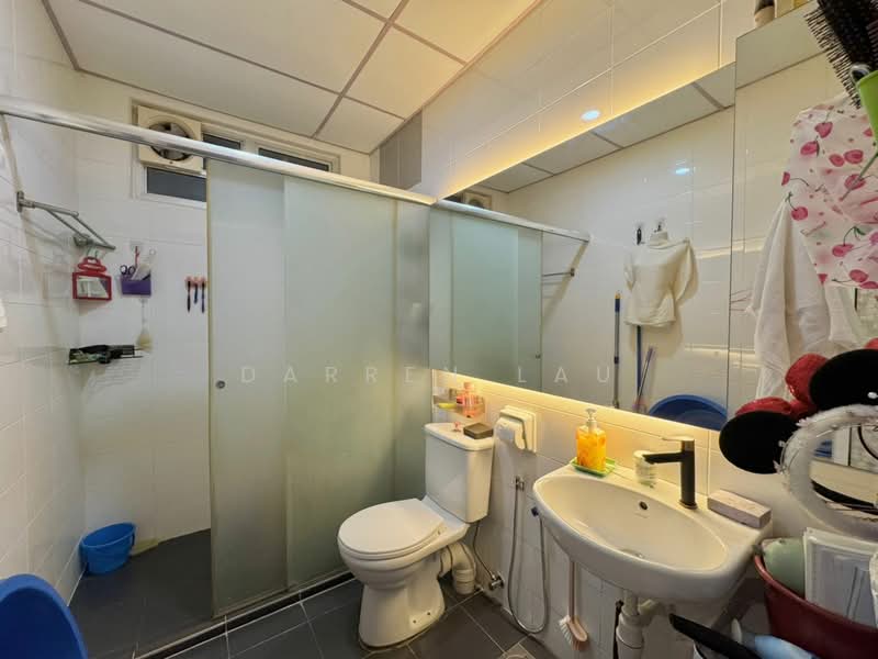 Condominium for Sale at Boulevard Condominium (BLVD) - Darren Lau - Bathroom - PropertyGuru.com.my