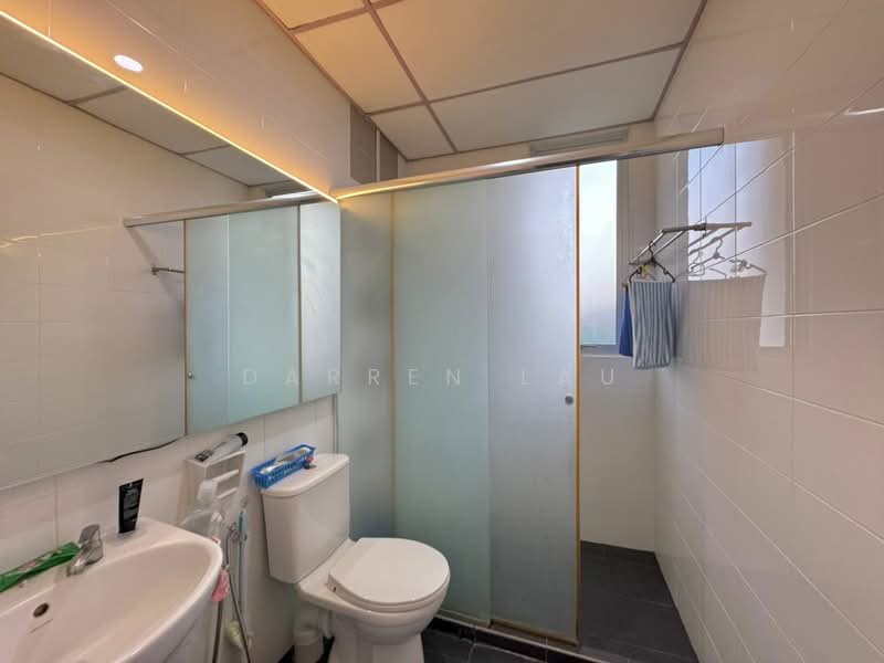 Condominium for Sale at Boulevard Condominium (BLVD) - Darren Lau - Bathroom - PropertyGuru.com.my