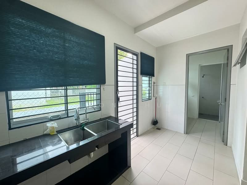 2-storey Terraced House for Rent in Bandar Saujana Putra (Tanjong Duabelas) - Leon Chu - Kitchen - PropertyGuru.com.my