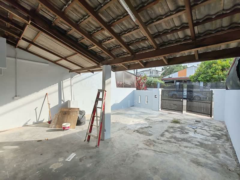 1-storey Terraced House for Sale in Taman Universiti (Skudai) - Vince Soo - Exterior - PropertyGuru.com.my