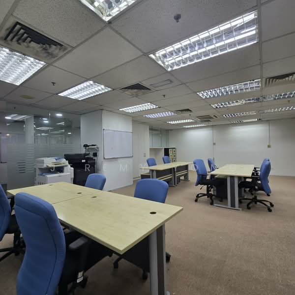 Office for Rent in KLCC (KL City Centre) - Jeremy Yong - Interior - PropertyGuru.com.my