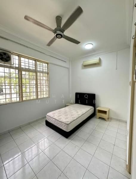 Tiara Duta untuk Untuk Disewa - RM 1,900 /bulan, Mac 2026 - Bedroom - PropertyGuru.com.my