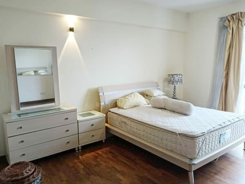 Apartment for Sale at Molek Pine 2 - Caryn Tay - PropertyGuru.com.my
