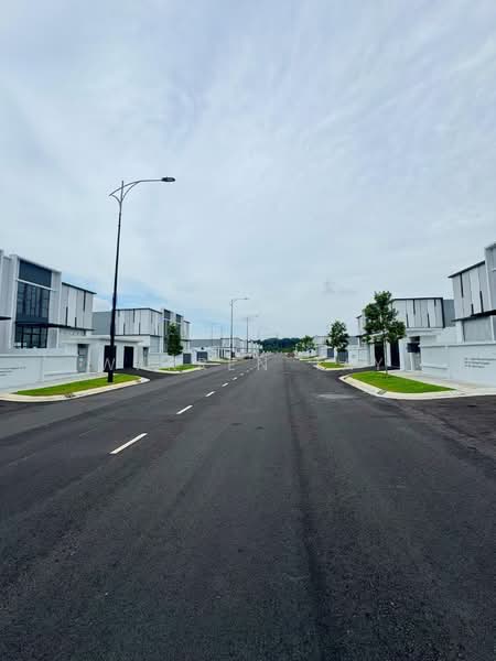 Factory for Rent in Taman Perniagaan Setia (Johor Bahru) - Warren Tay - Exterior - PropertyGuru.com.my