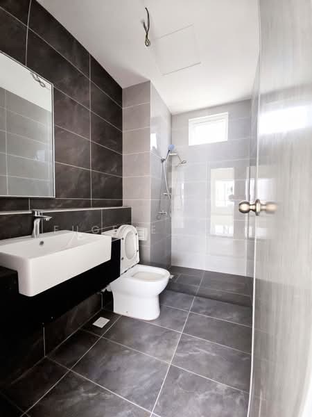 Condominium for Sale at Lucerne Residences - Eugene Tung - Bathroom - PropertyGuru.com.my