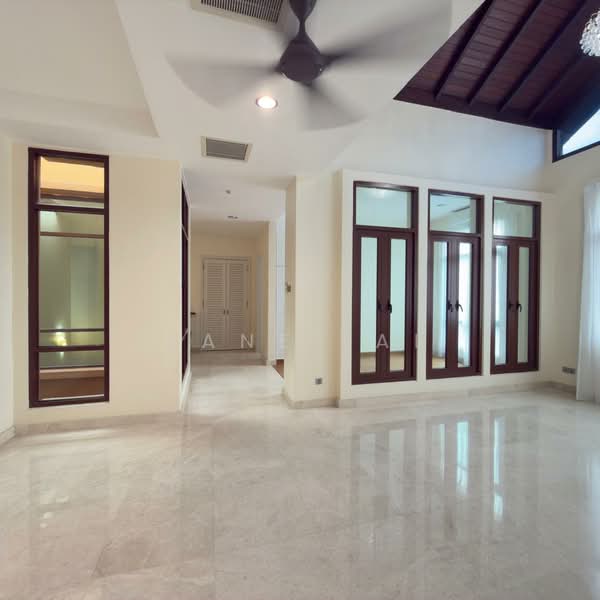 Bukit Tunku (Kenny Hills) untuk Untuk Disewa - RM 12,000 /bulan, Mac 2026 - Living Room - PropertyGuru.com.my