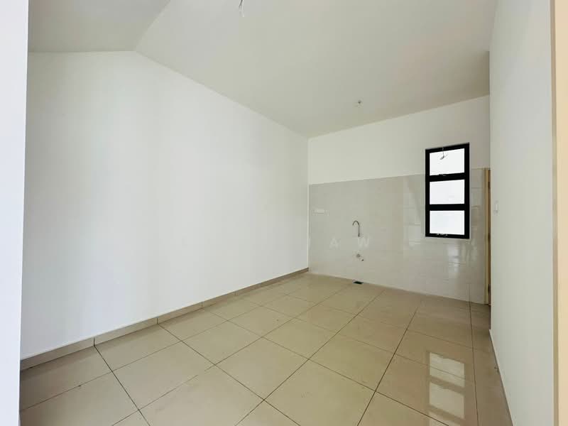 Cluster House for Sale in Taman Mount Austin (Tebrau) - Kino Jaw - PropertyGuru.com.my