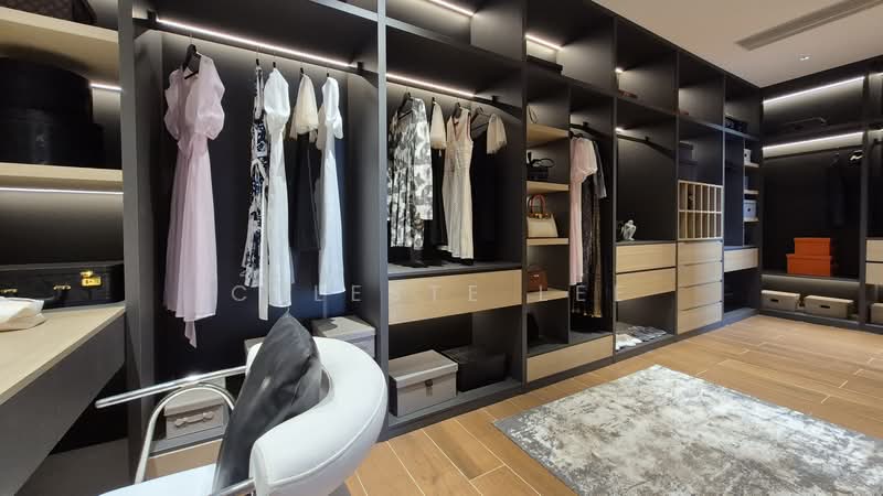 Nigella Park untuk Untuk Dijual - RM 6,800,000, Mac 2026 - Walk in wardrobe - PropertyGuru.com.my