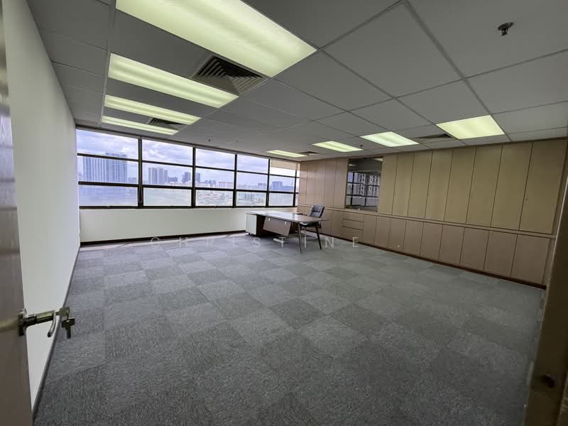Fully Fitted Office Taman Desa untuk Untuk Disewa - RM 13,664 /bulan, Mac 2026 - Interior - PropertyGuru.com.my