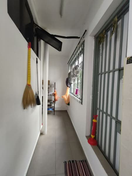 2-storey Terraced House for Sale in Taman Daya (Johor Bahru) - Fong Lik - Corridor - PropertyGuru.com.my