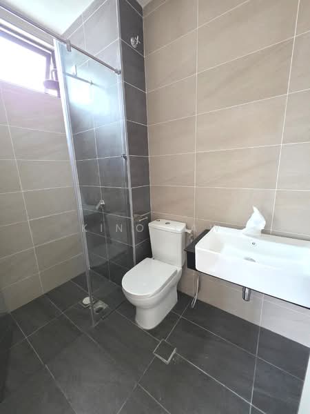 Danga Sutera untuk Untuk Dijual - RM 1,850,000, Mac 2026 - Bathroom - PropertyGuru.com.my