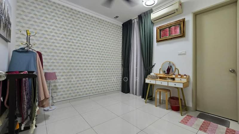 Taman Subang Mas untuk Untuk Dijual - RM 1,200,000, Mac 2026 - Bedroom - PropertyGuru.com.my