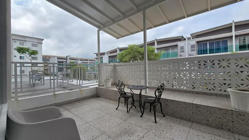 Taman Subang Mas untuk Untuk Dijual - RM 1,200,000, Mac 2026 - Balcony - PropertyGuru.com.my