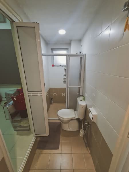 Townhouse for Sale in Seri Kembangan (Selangor) - Jason Tan - Bathroom - PropertyGuru.com.my