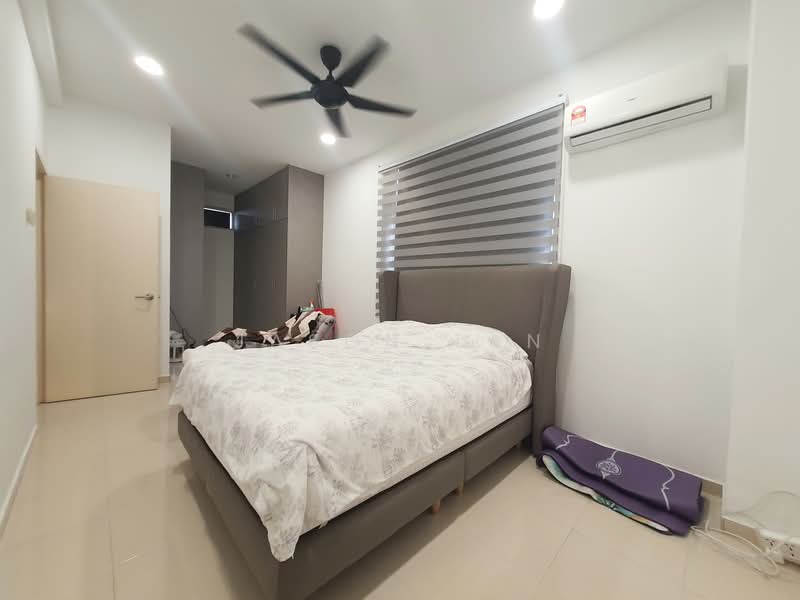Townhouse for Sale in Seri Kembangan (Selangor) - Jason Tan - Bedroom - PropertyGuru.com.my