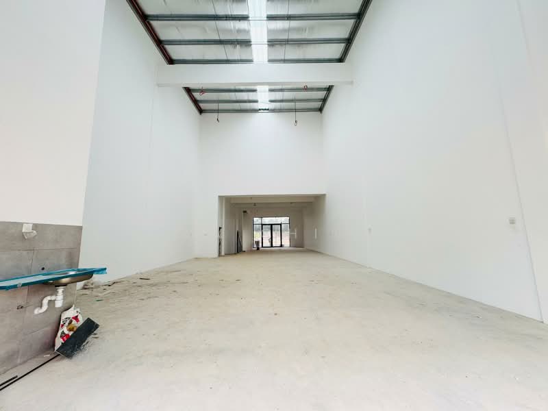 Cluster Factory for Sale in Akasia Business Park (Ulu Tiram) - Tom Chiew - Interior - PropertyGuru.com.my