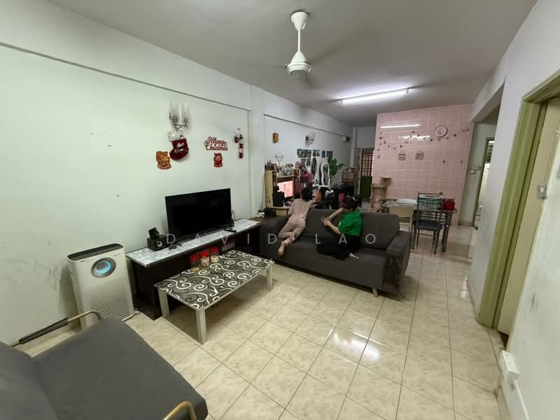 Apartment for Sale at Pandan Court - David Lao - Living Room - PropertyGuru.com.my