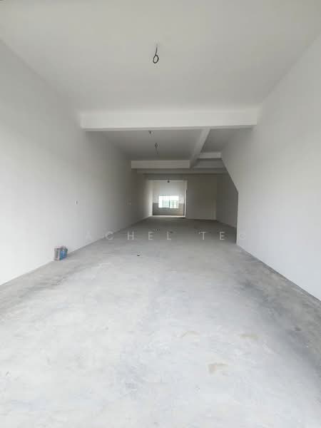 Shop for Rent in Taman Mount Austin (Tebrau) - Rachel Teo - Interior - PropertyGuru.com.my