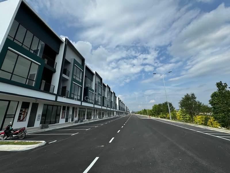 Shop for Rent in Taman Mount Austin (Tebrau) - Rachel Teo - Exterior - PropertyGuru.com.my