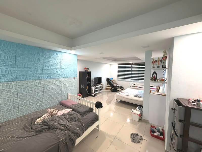 Link Bungalow for Sale in Taman Austin Perdana (Tebrau) - Kino Jaw - Bedroom - PropertyGuru.com.my