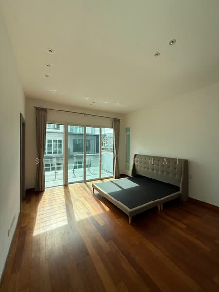 Untuk Disewa - La Promenade