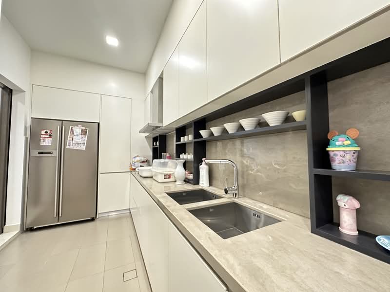 Zero-Lot Bungalow for Sale in Bandar Country Homes (Rawang) - Bill Chia - Kitchen - PropertyGuru.com.my