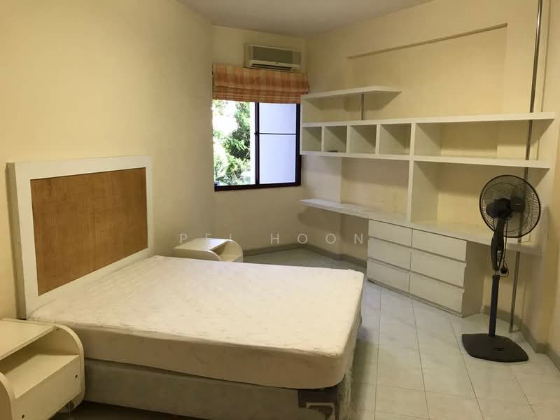 Condominium for Sale at Marina Bay Condominium - Pei Hoon - Bedroom - PropertyGuru.com.my