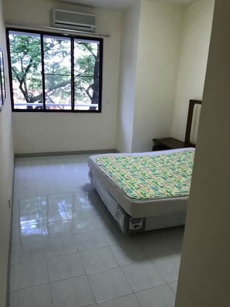 Condominium for Sale at Marina Bay Condominium - Pei Hoon - Bedroom - PropertyGuru.com.my