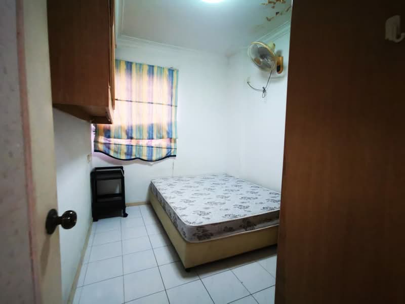 Condominium for Sale at Villa Emas - Vince Tan - Bedroom - PropertyGuru.com.my