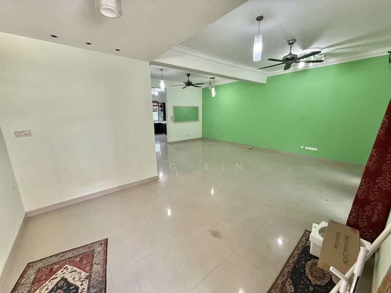 2-storey Terraced House for Sale in Taman Dato Onn (Johor Bahru) - Ing Xin - Living Room - PropertyGuru.com.my