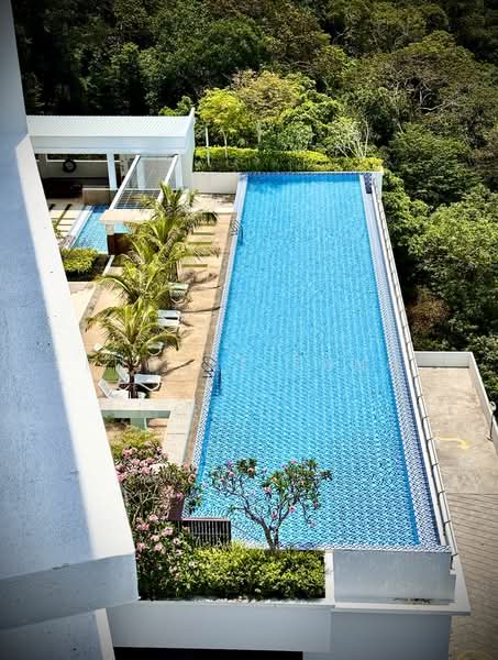 Kondominium untuk Dijual di Bayu Ferringhi Condominiums - Eugene Tung - Pool - PropertyGuru.com.my