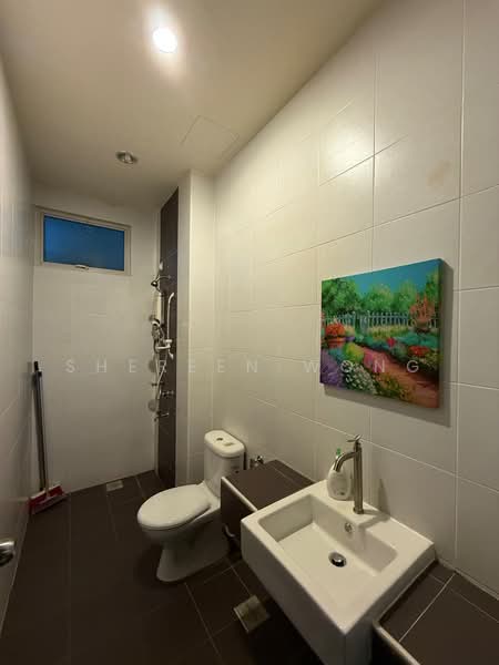 Taman Ponderosa untuk Untuk Dijual - RM 1,200,000, Mac 2026 - Bathroom - PropertyGuru.com.my