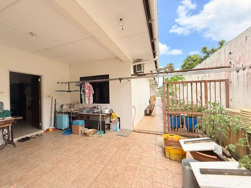 Semi-Detached House for Sale in Kuching (Sarawak) - Alfred Chua - Exterior - PropertyGuru.com.my