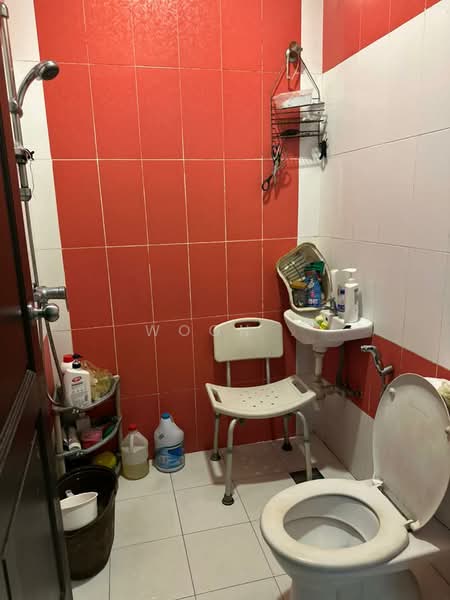 Bungalow for Sale in Bukit Baru (Melaka) - Woon . - Bathroom - PropertyGuru.com.my