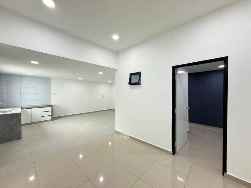 Semi-Detached House for Sale in Taman Bunga Ros (Tebrau) - Reny Hee - Interior - PropertyGuru.com.my