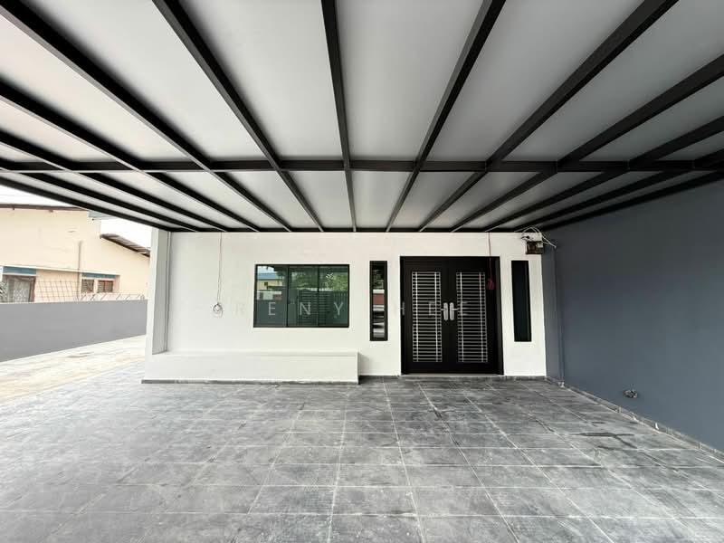 Semi-Detached House for Sale in Taman Bunga Ros (Tebrau) - Reny Hee - Exterior - PropertyGuru.com.my