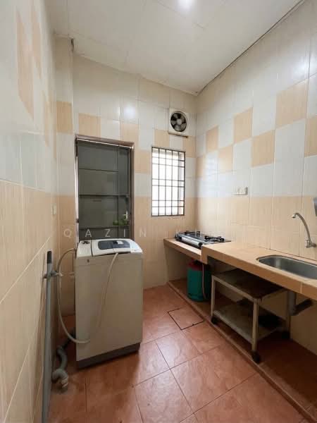 2-storey Terraced House for Sale in Ipoh (Perak) - Qazin Khoo - Kitchen - PropertyGuru.com.my