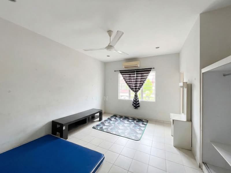 2-storey Terraced House for Sale in Ipoh (Perak) - Qazin Khoo - Bedroom - PropertyGuru.com.my