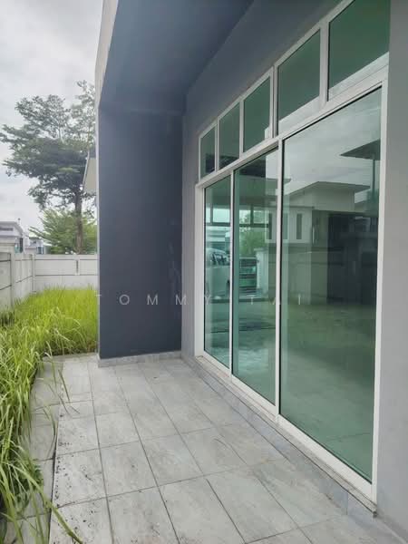 Cluster House for Sale in Mutiara Rini (Skudai) - Tommy Tai - Exterior - PropertyGuru.com.my