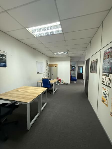 Perindustrian Tampoi Terrace Factory for Rent untuk Untuk Disewa - RM 4,500 /bulan, Mac 2026 - Interior - PropertyGuru.com.my