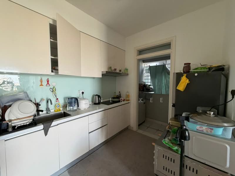 Teega Suites untuk Untuk Dijual - RM 390,000, Mac 2026 - Kitchen - PropertyGuru.com.my