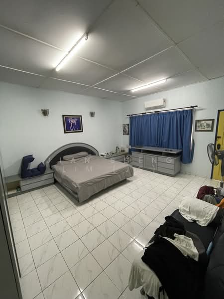 Taman Connaught untuk Untuk Dijual - RM 1,100,000, Mac 2026 - Bedroom - PropertyGuru.com.my